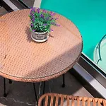 La Isola Aparthotel 3*