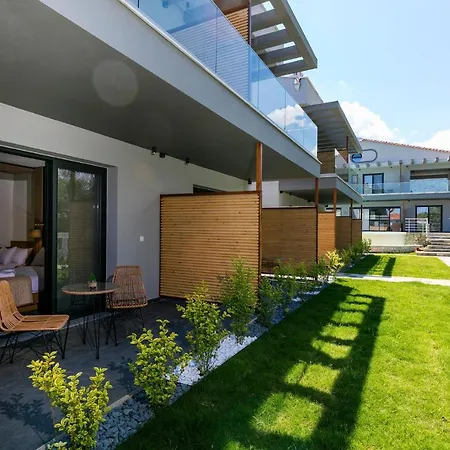 La Isola سكالا بوتامياس